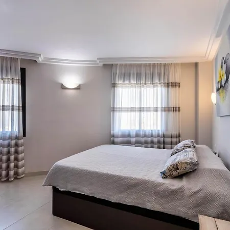 Vivienda Vacacional Adeje Дом отдыха Адехе
